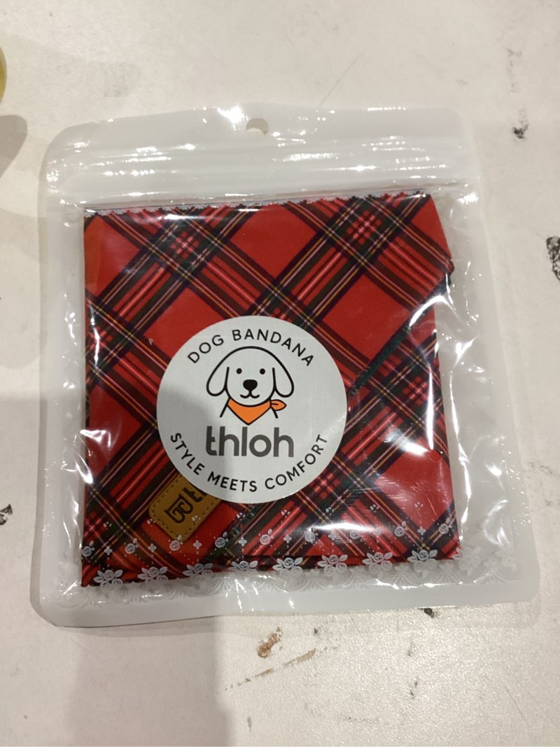 Condition photo showing New/Like New for THLOH Christmas Dog Bandanas - 2 Pack Plaid Dog Bandana | Reversible Green and Red Pet Scarf for Boy & Girl | Premium Durable Fabric | Holiday Bandana for Small and Medium Dogs (Small) Small Christmas-Red, Green
