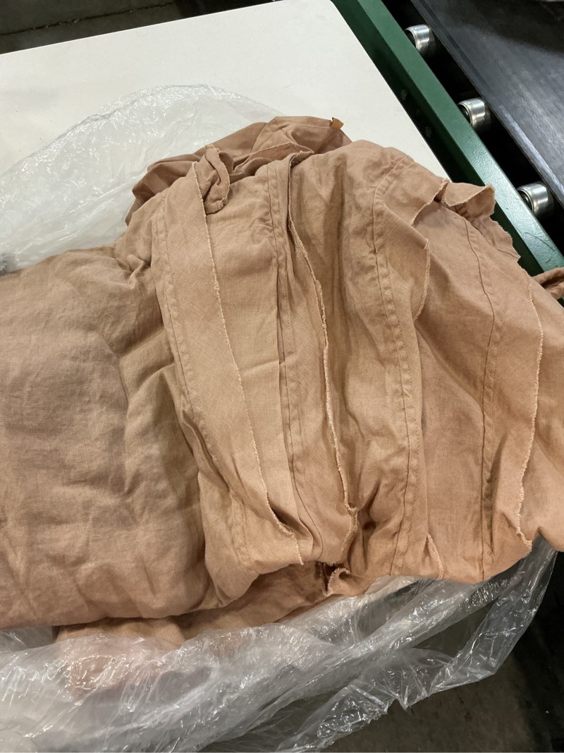 Condition photo showing Good Condition for european linen double flange duvet cover, king/cal king, desert sunset