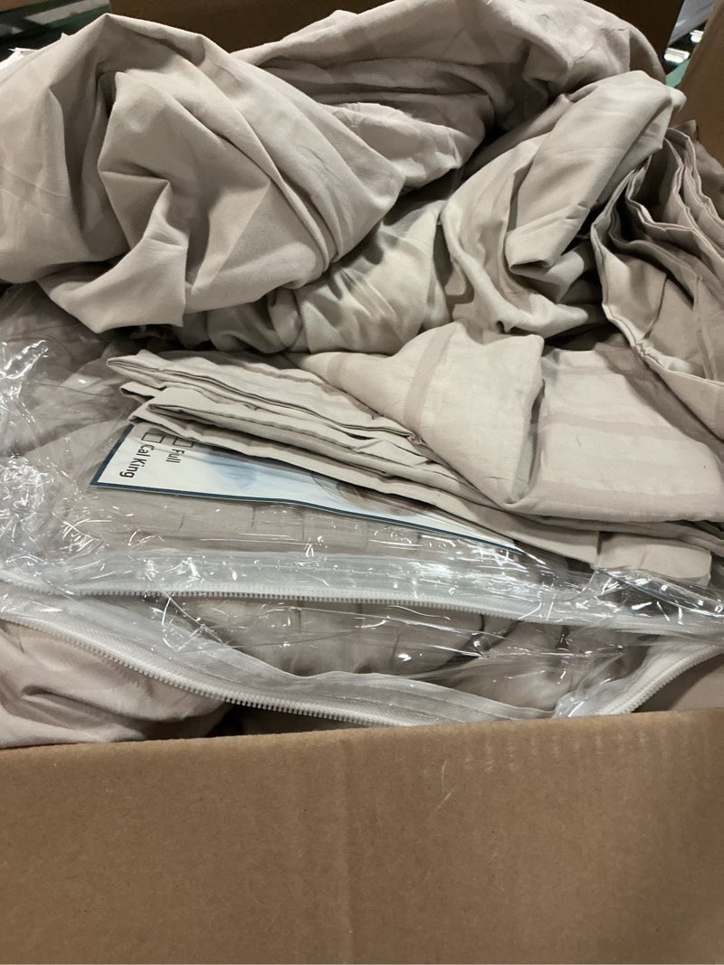 Condition photo showing Good Condition for CozyLux King Size Comforter Set Oatmeal Seersucker 7 Pieces Bed in a Bag King Comforter Set with Sheets, Luxury Bedding Set with Down Alternative Comforter, Sheets, Pillowcases & Shams All Seasons Oatmeal King