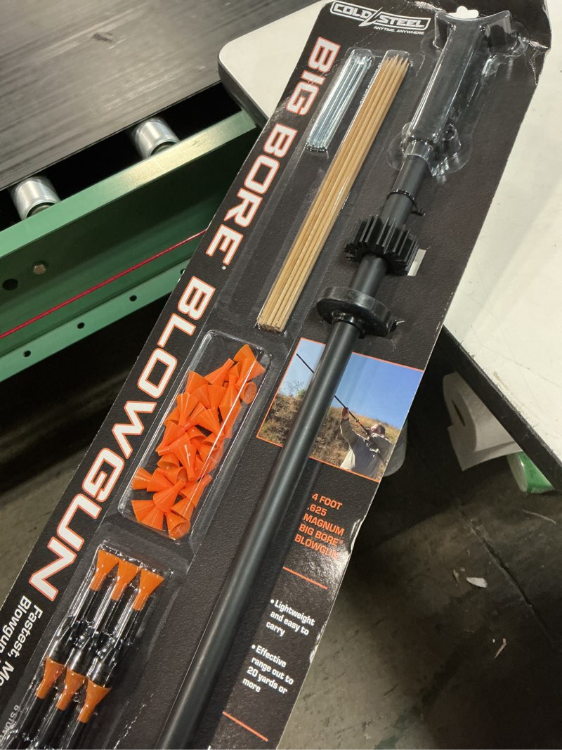 Condition photo showing As Is for cold steel big bore blowgun kit - includes darts and dart quiver, 625 blowgun - 4 ft.