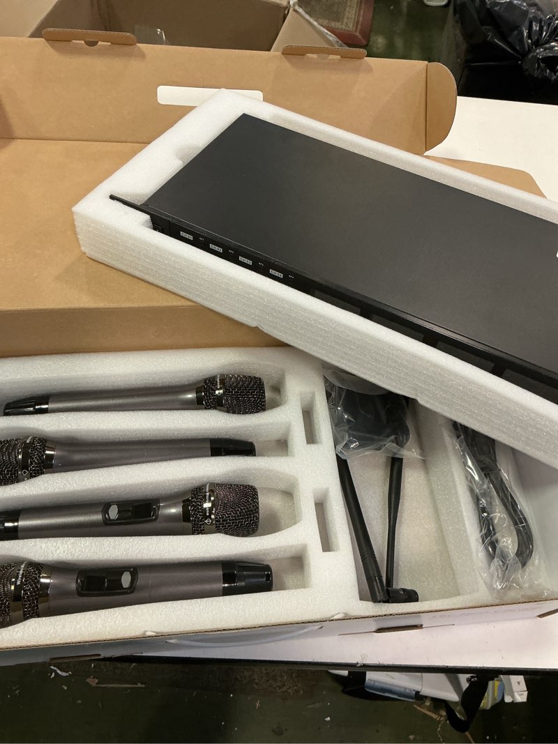 Condition photo showing New/Like New for 4 Wireless Microphone System 4-Channel Microphones All Metal Wireless Mic Set,Cordless Dynamic for Singing, Karaoke, Church, DJ, 260ft Range (Gray)