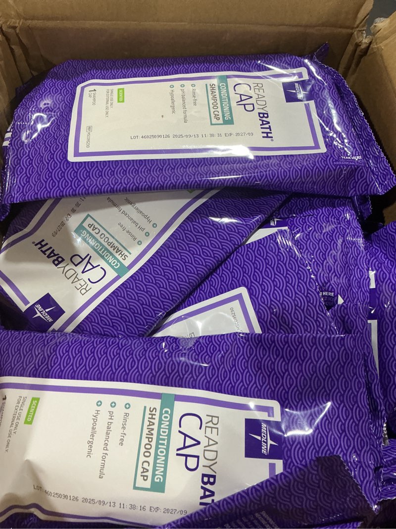 Condition photo showing Good Condition for Medline ReadyBath Scented Rinse-Free Shampoo Cap with Conditioner, 30 Count