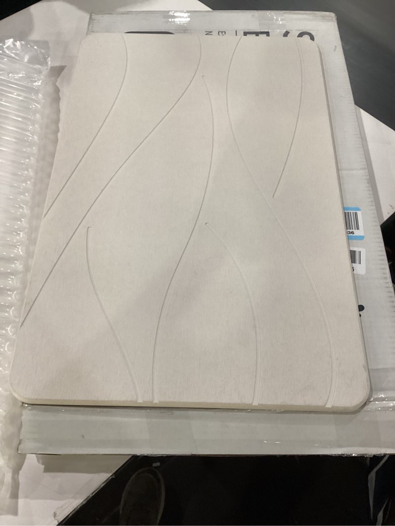Condition photo showing New/Like New for Stone Bath Mat Diatomaceous Earth Shower Mat Non-Slip Super Absorbent Diatomite Stone Bath Mats for Bathroom Floor Quick Drying Natural Easy to Clean(23.6''×15.4" White) Line1-white