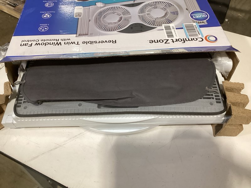 Condition photo showing Good Condition for comfort zone 9   reversible twin window fan with remote control  white