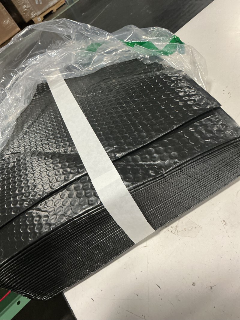 Condition photo showing Good Condition for metronic large bubble mailers 12x15" padded envelopes black 25 pack opaque | waterproof cushioning bags,shipping pouches,mailing packaging for clothes,books,jewelry makeup supplies,bulk protector black 12x15" 25pc