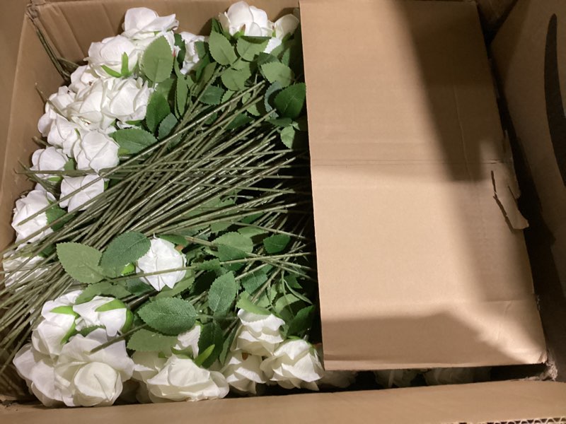 Condition photo showing Good Condition for vevor artificial flowers, 120 pcs real looking white foam fake roses bulk, white faux bridal shower with stems for diy wedding bouquets, home centerpieces arrangements, party tables decorations