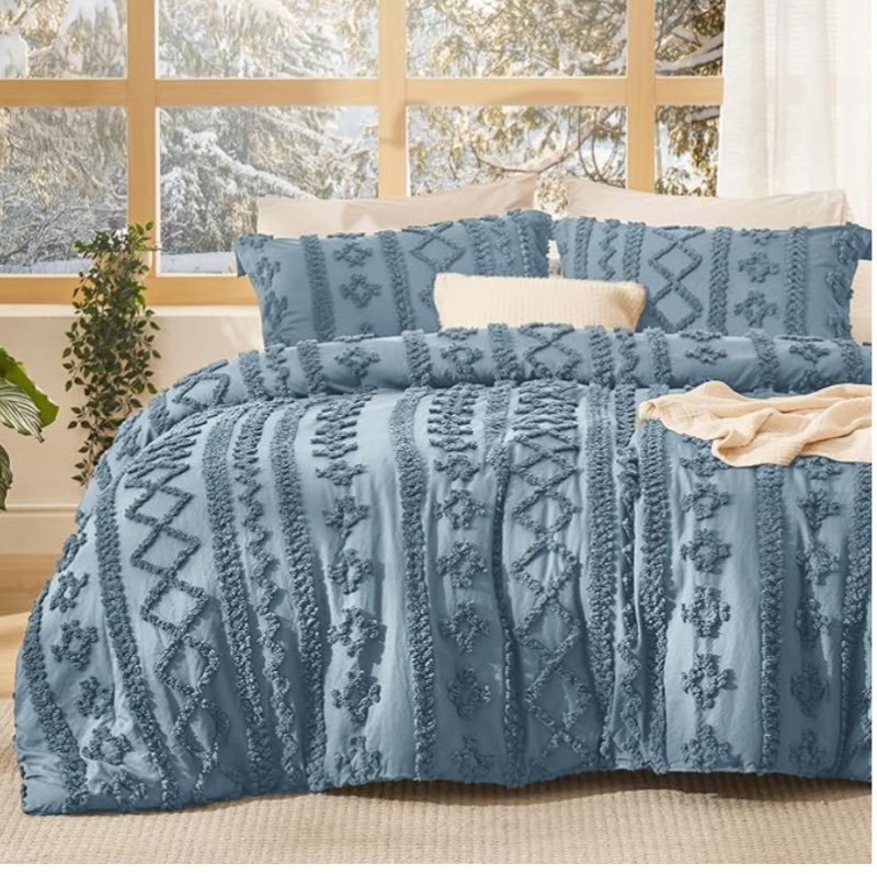 Bedsure Tufted Boho Comforter Set Queen Size - Grayish Blue Boho Bed Set, GentleSoft™ 3 Pieces Farmhouse Shabby Chic Embroidery Bedding, Gifts for Woman, Soft Jacquard Queen Comforter for All Seasons