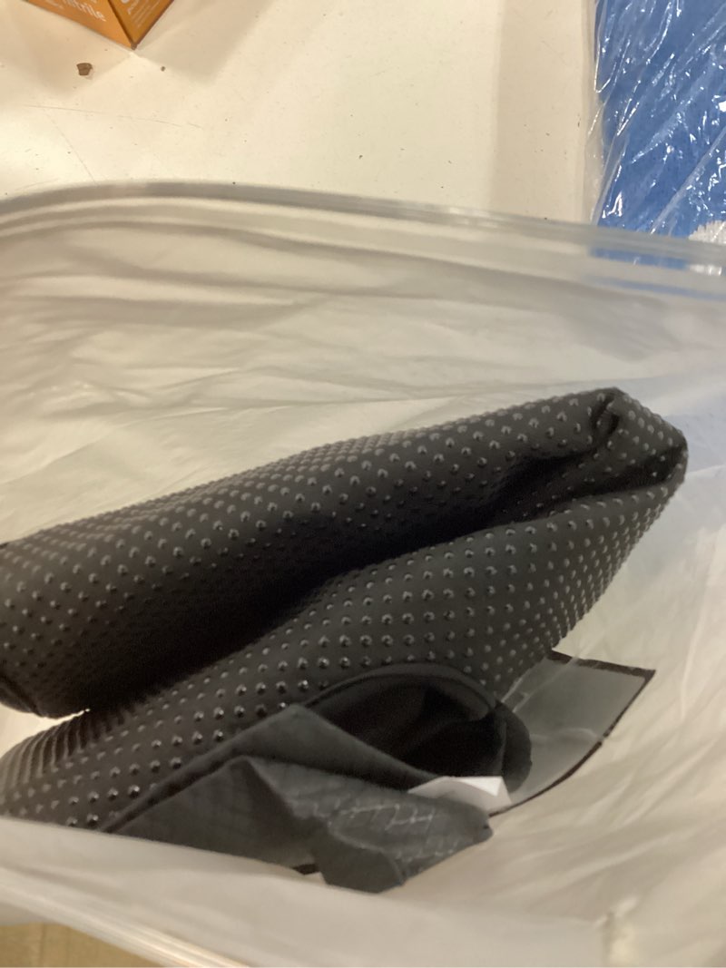 Condition photo showing Good Condition for travel seat cushion for airplane,portable&adjustable air seat cushion,inflatable cushion for travel,coccyx tailbone pain relief chair pad black