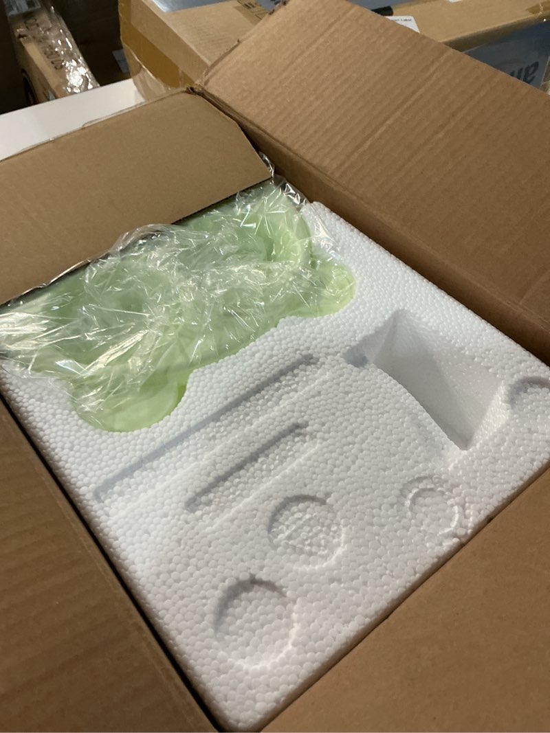 Condition photo showing New/Like New for bear baby food maker, baby food processor set with baby food containers, silicone spoons, baby food puree blender for fruit, vegetable, meat, make fresh and nutritious meals for your little one 1