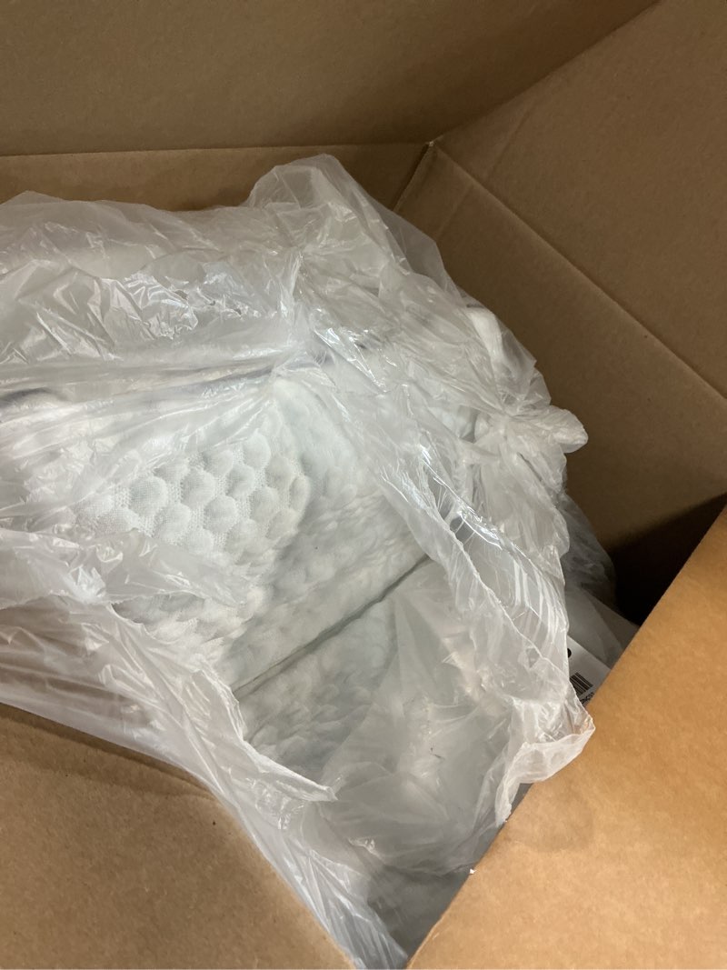 Condition photo showing Good Condition for tempur-cloud® dual cooling™ pillow, king - 2-pack king 2