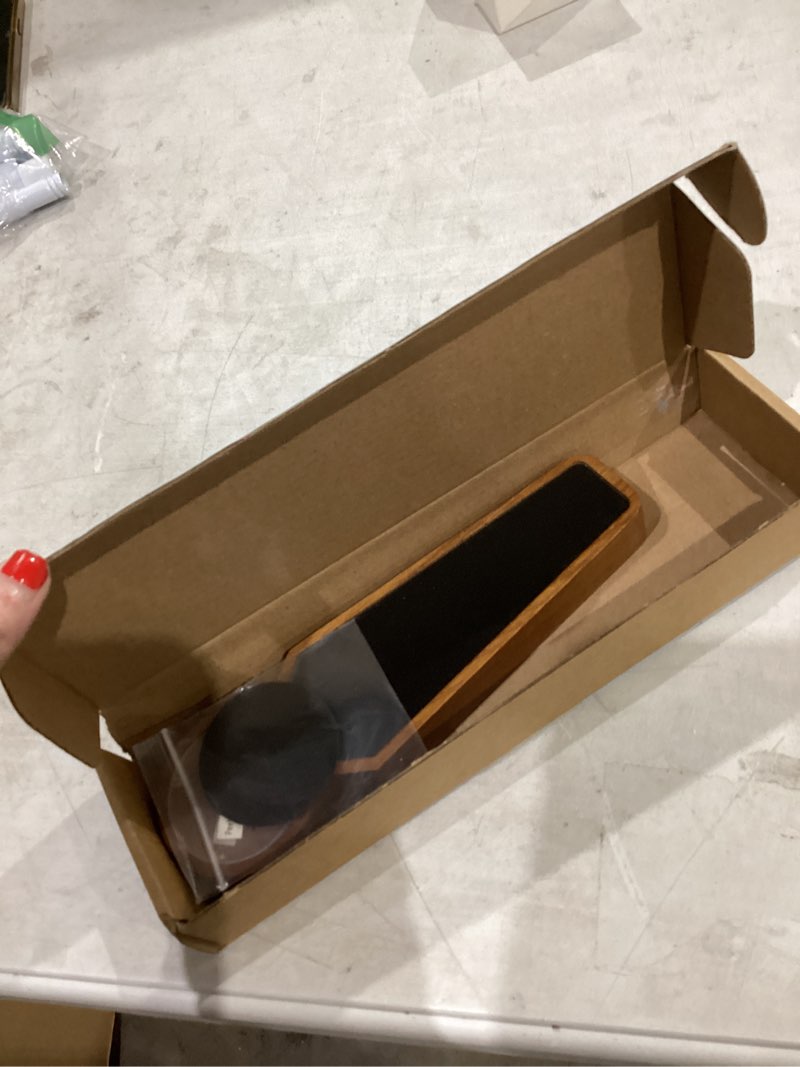 Condition photo showing New/Like New for TESLYAR Wooden Beer Tap Handle for Kegerator – Large Chalkboard Keg Tap Handle Display for Bar, Brewery, Homebrew – Customizable Beer Faucet Handle (Brown)