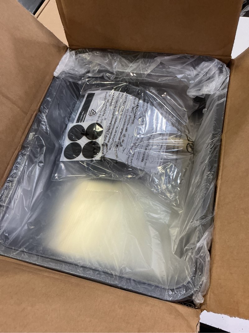 Condition photo showing Good Condition for stainless steel litter box, 17.4'' x 13.5'' x 8.5'' metal kitty litter box for small cats kitten high sided litter boxs with scoop open top low entry easy to clean non-sticky anti-leakage dark gray 17.4'' x 13.5'' x 8.5''