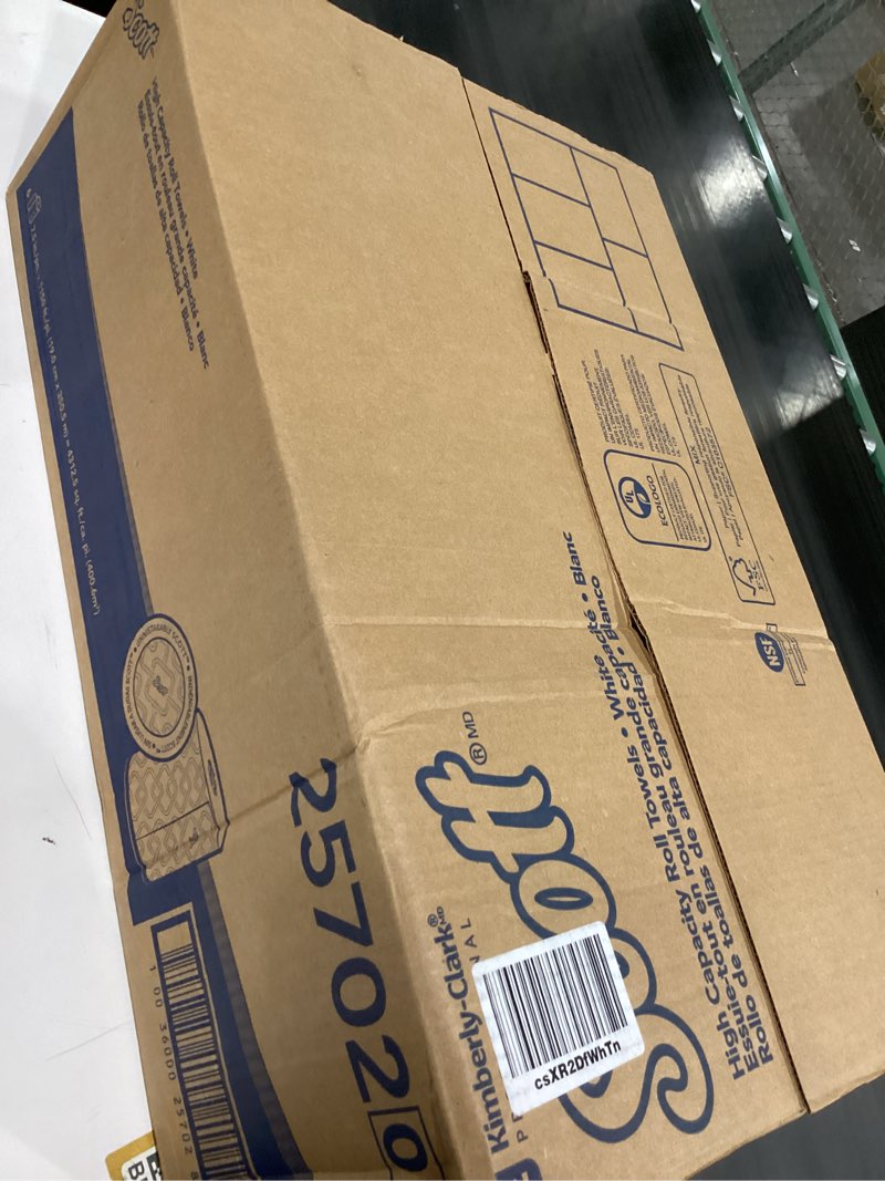 Condition photo showing Good Condition for scott high capacity roll towels