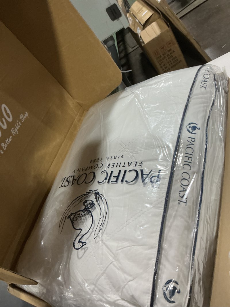 Condition photo showing Good Condition for Pacific Coast Gusseted Pillows Queen Size Set of 2, Goose Feather and Down Firm Pillows, Luxury Hotel Collection Bed Pillows for Sleeping, Supportive Gusseted Dsign for Side and Back Sleepers Queen (Pack of 2)