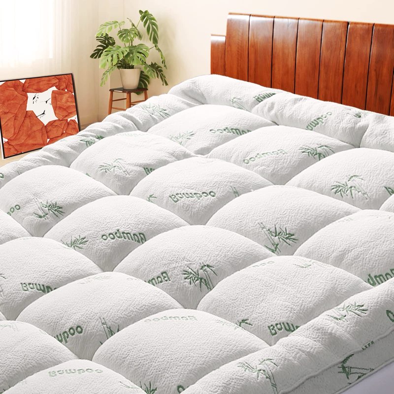 Hypoallergenic Bamboo Mattress Topper (unknown size)