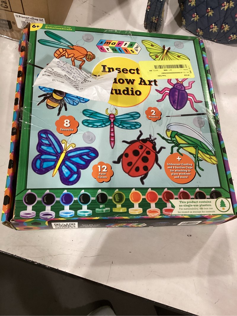 Condition photo showing Good Condition for insect window art studio