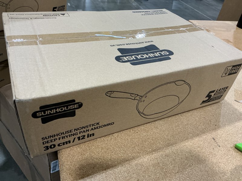 Condition photo showing New/Like New for sunhouse – 12 inch / 30 cm non-stick deep frying pan with double pour spouts, 5-layer whitford non-stick coating, pfoa-free, stay-cool handle, induction compatible with all cooktops black 12 inches