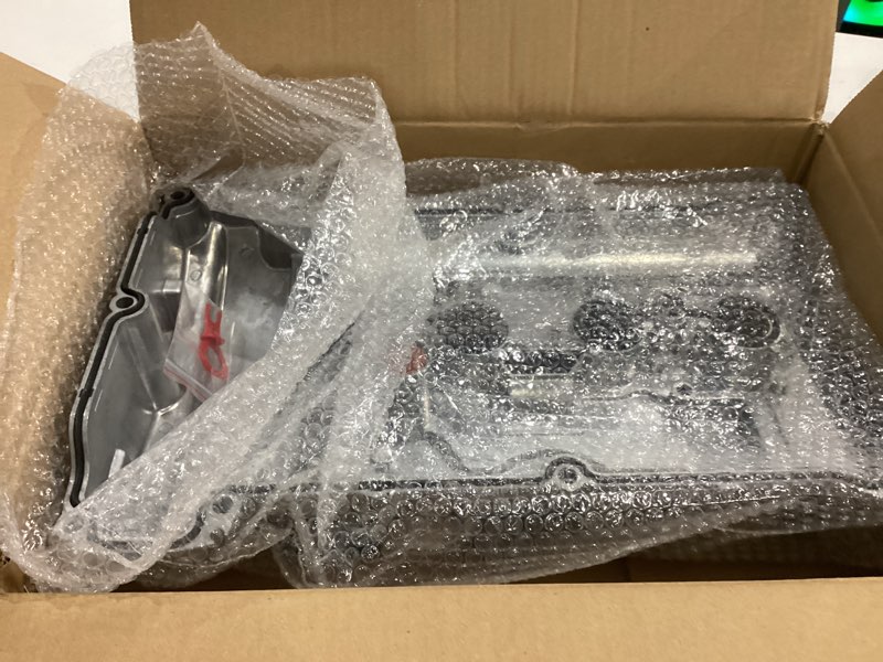Condition photo showing Good Condition for upgraded aluminum engine valve cover with gaskets 11127646555 replacement for mini cooper s jcw r55 r56 r57 r58 r59 1.6l n14 turbocharged engine replace 11127561714, 11127572854, 11127585907