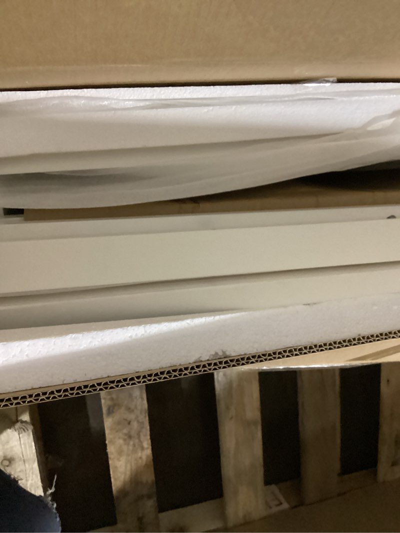 Condition photo showing Good Condition for Dream On Me Wade Dresser in White White Elegant