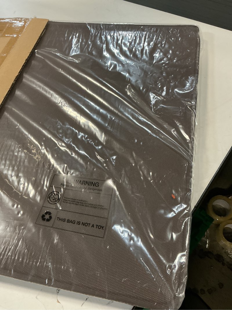 Condition photo showing Good Condition for StepRite 1” Thick Kitchen Mats for Floor, Anti Fatigue Kitchen Rugs, Non-Slip,Heavy Duty Waterproof Kitchen Rug, Standing Desk Mat?Xmas Decor?Gifts for Friends, Family, Home, Kitchen, Office, (Black)