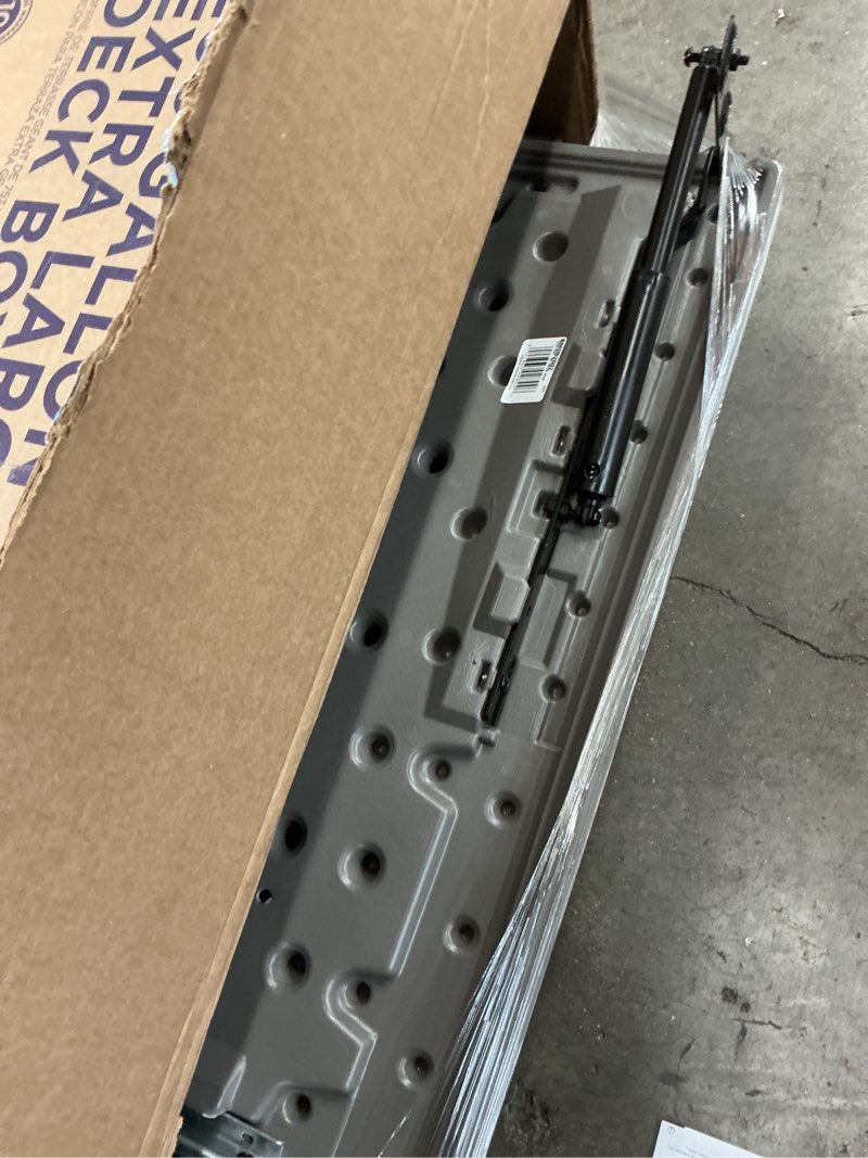 Condition photo showing Good Condition for 200 gal. plastic deck box