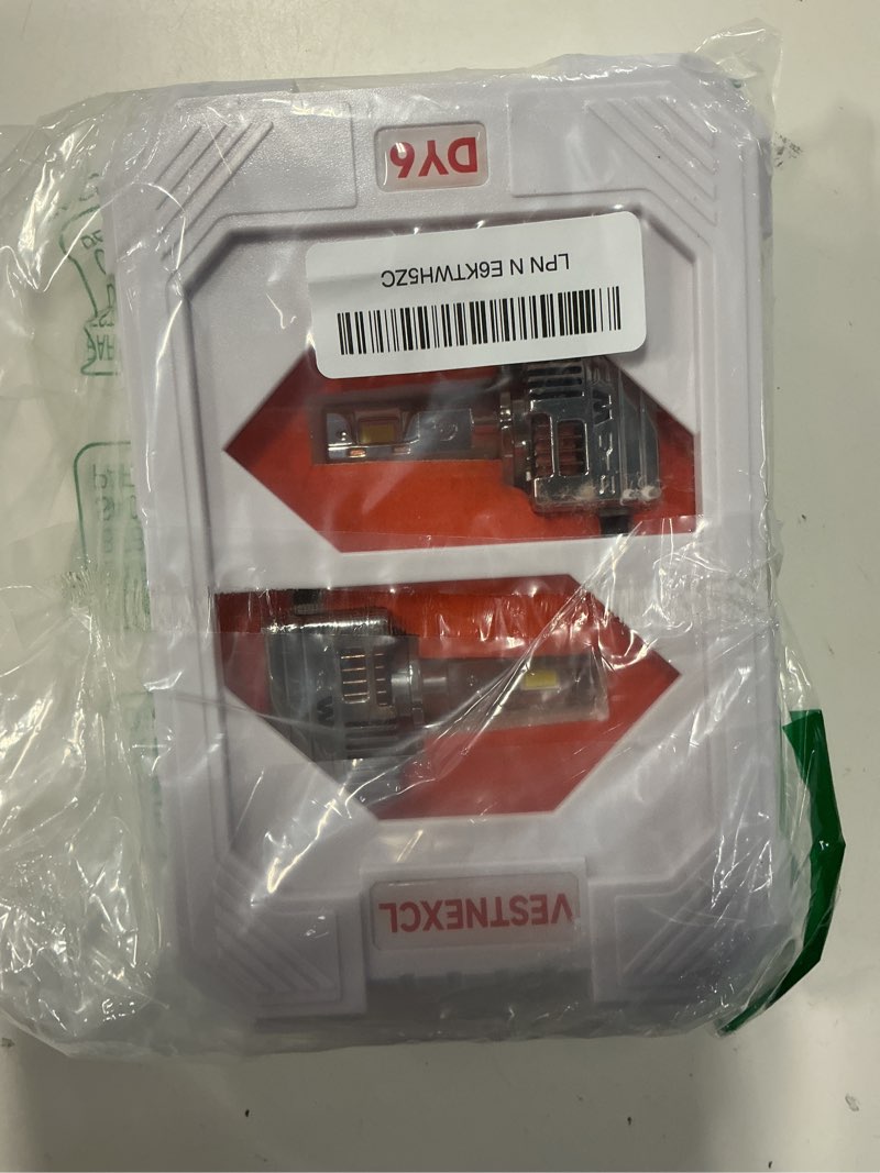 Condition photo showing Good Condition for d1s hid bulbs fit for cadillac 2007-2014 escalade escalade esv escalade ext 30000lm 6000k white, dual-sided 30 chips, xenon hid light replacement, 800% brightness, plug and play, pack of 2 cadillac escalade esv escalade ext d1s