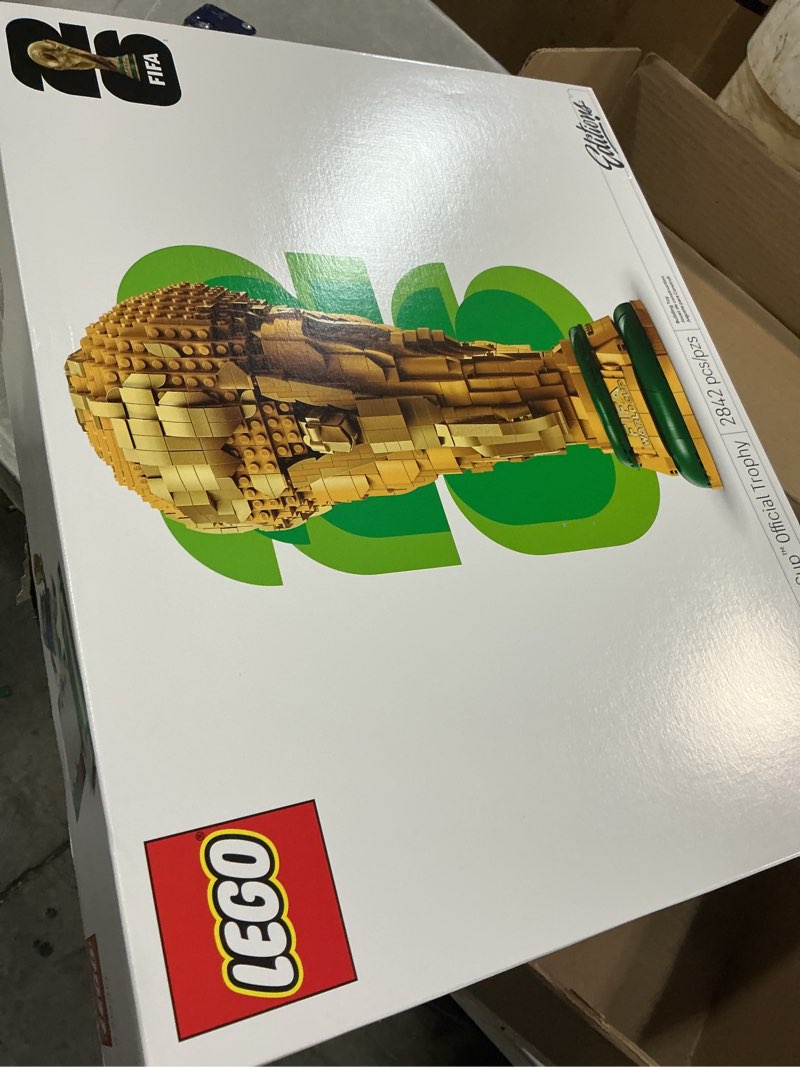 Condition photo showing New/Like New for editions fifa world cup official trophy building set, w/world cup 2026 minifigure - gift for birthdays - 43020