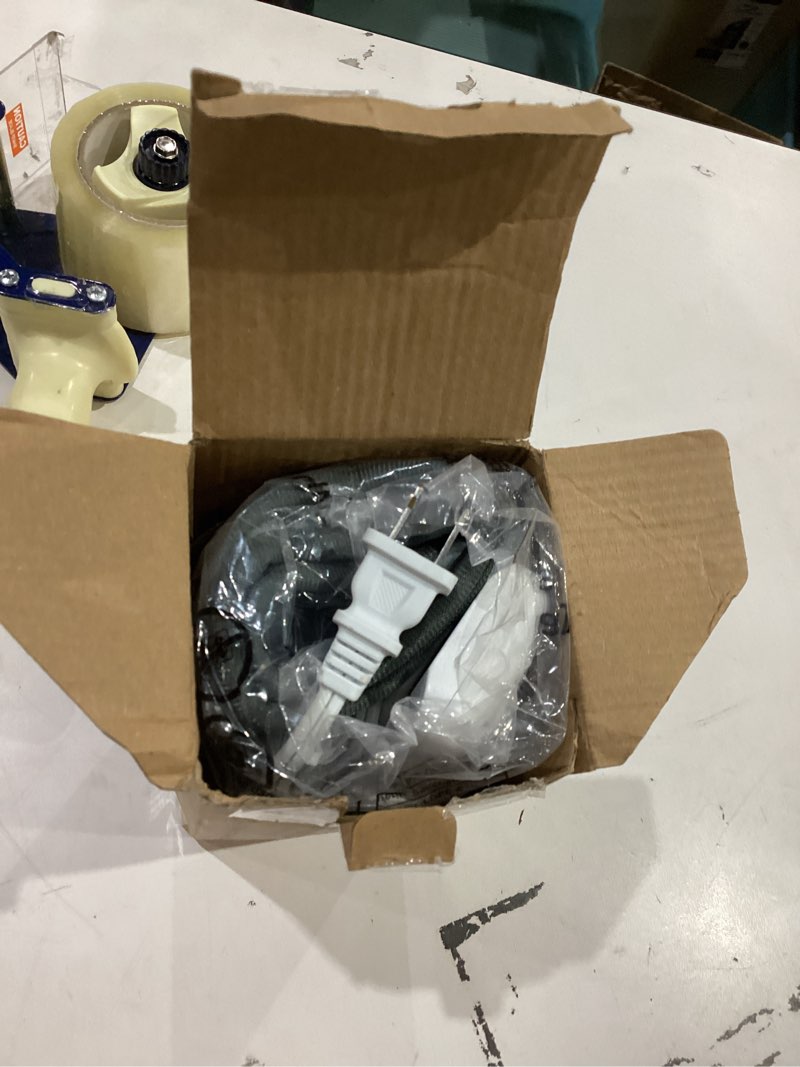 Condition photo showing Good Condition for Deepsoon Heating Pad,Electric Heating Pads for Back,Neck,Abdomen,Moist Heating Pad for Shoulder,Knee,Arms,Legs,Dry/Moist Heat & Auto Shut Off,Christmas Gifts for Men and Women,Dark Gray,24x12 Inch Dark Gray 24x12 Inch