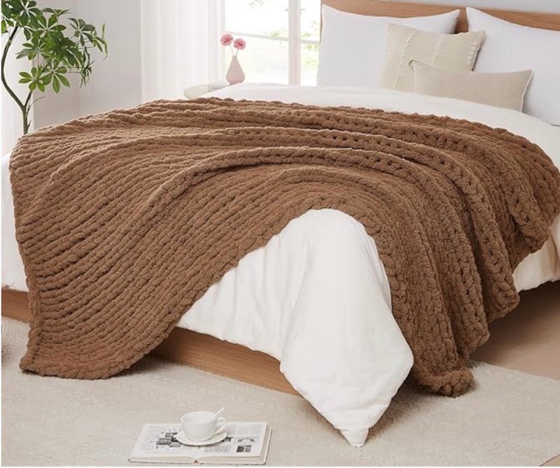 evergracehome chunky chenille knit throw blanket for couch, soft luxurious moss stitch blankets for 
