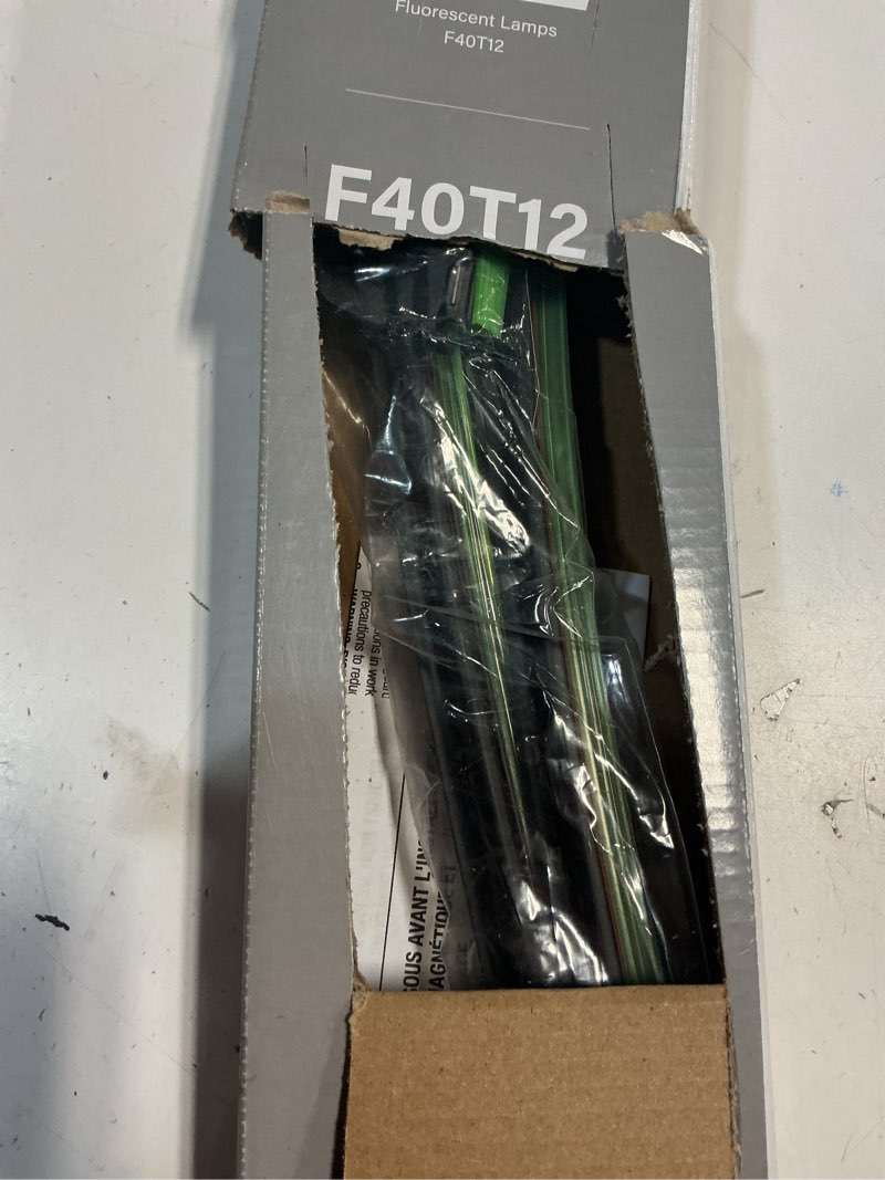 Condition photo showing Good Condition for bulb led t12g13 4'dl 18w