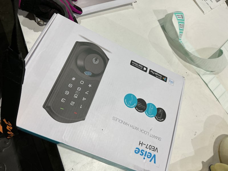Condition photo showing Good Condition for veise ve07-h fingerprint smart locks for front door with handle set, app control, keyless entry keypad deadbolt, digital electronic touchscreen, easy install, auto lock, satin nickel satin nickel smart lock with handle