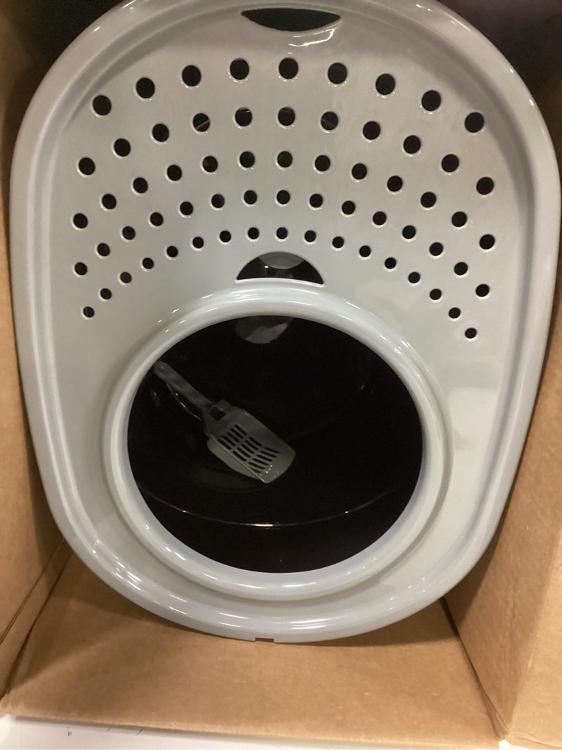 Condition photo showing Good Condition for iris usa large top entry cat litter box with lid, enclosed covered cat litter box for indoor cats, dog proof design, odor control, litter tracking reduction, scoop included, black/gray oval black w/ scoop