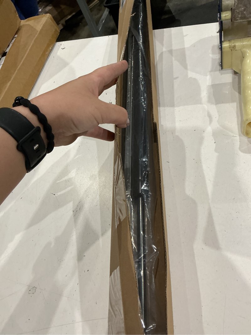 Condition photo showing Good Condition for rear hatch liftgate lift supports gas spring struts shocks 6117 for honda odyssey 2005-2010, sg126007, pack of 2