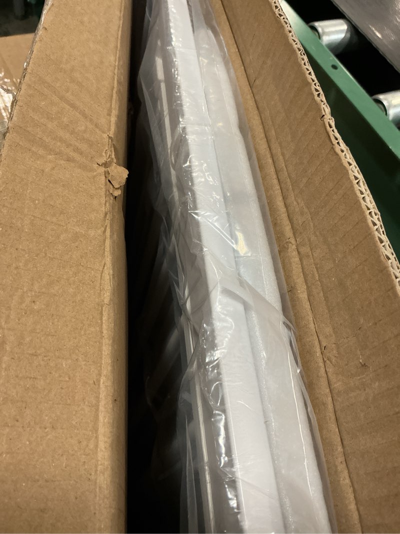 Condition photo showing Good Condition for keny 36" Extra Tall Baby Gate for Stairs, 29"-42.5" Wide Auto Close Dog Gate, Pressure Mounted Easy Walk Through Pet Gate for Doorways, Durable Safety Stair Gate, White White 29-42.5"Wide, 36"Tall