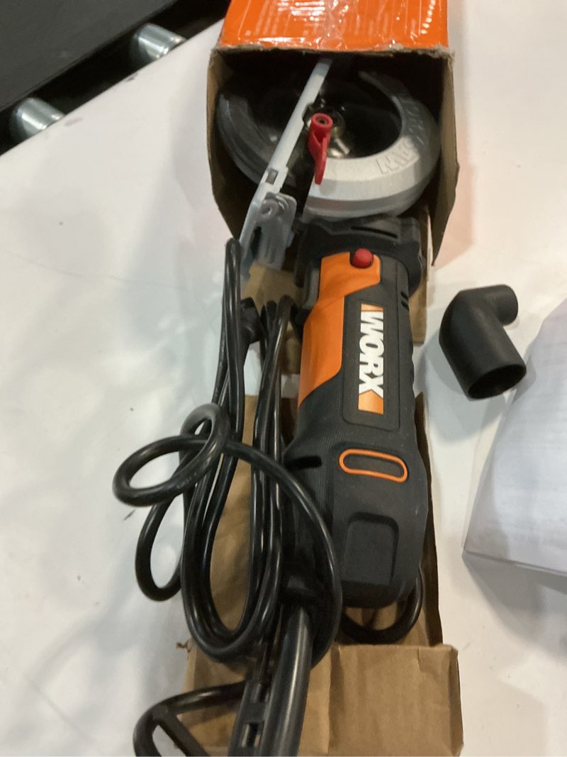 Condition photo showing Good Condition for Worx WX439L 4.5 Amp WORXSAW 4.5" Electric Compact Circular Saw