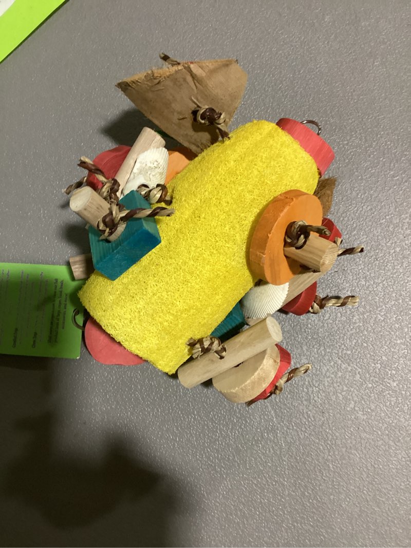 Condition photo showing New/Like New for A&E Cage Java Wood Fun Spongy Bird Toy