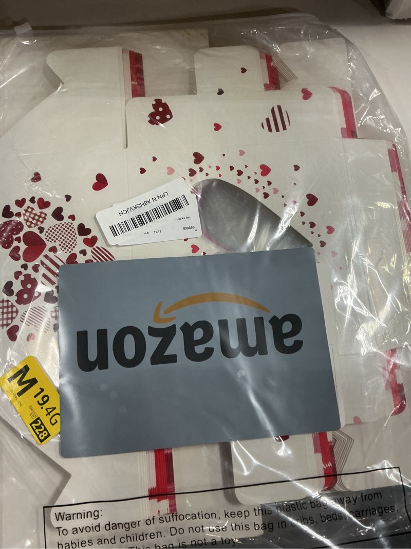 Condition photo showing Good Condition for Epakh 16 Pieces Valentine‘s Day Cookie Boxes with Windows 6 x 6 x 4 Inch Bakery Treat Boxes Pink Heart Cupcake for Valentine‘s Day Gifts