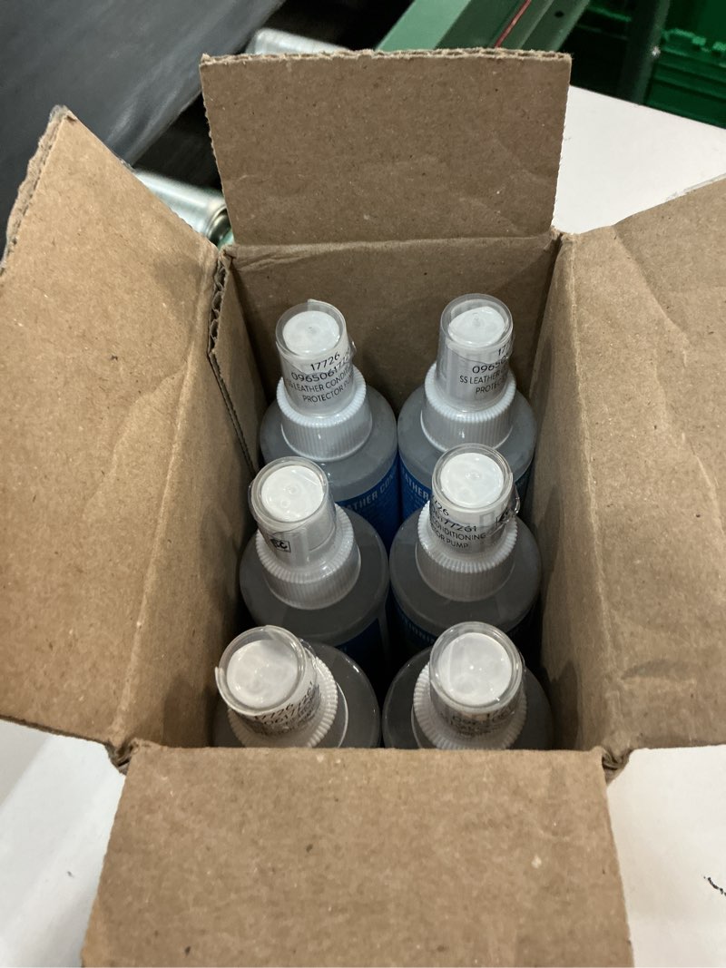 Condition photo showing New/Like New for sof sole suede and nubuck protector spray for shoes and leather, 7 oz 6 pack