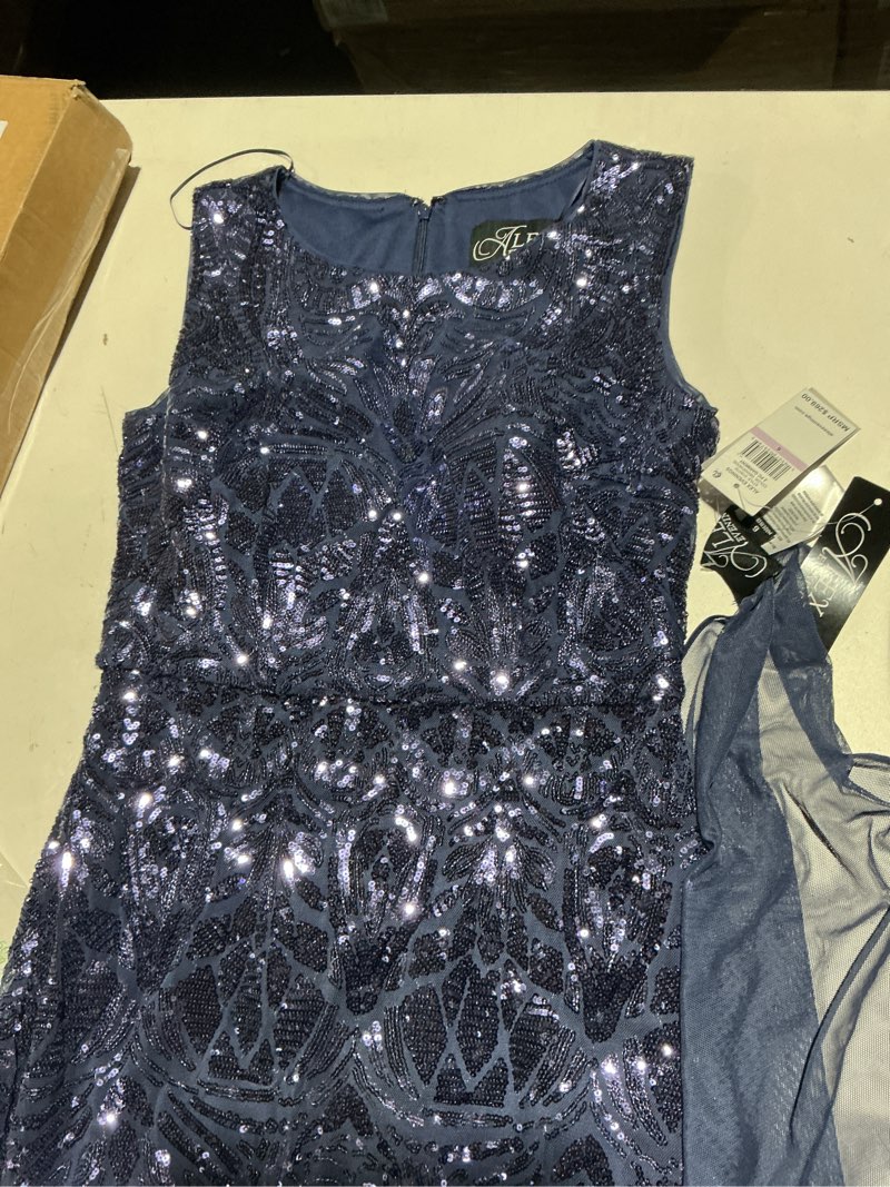 Condition photo showing Good Condition for alex evenings women's long sleeveless mother of the bride dress with shawl (petite and regular sizes) 6 navy