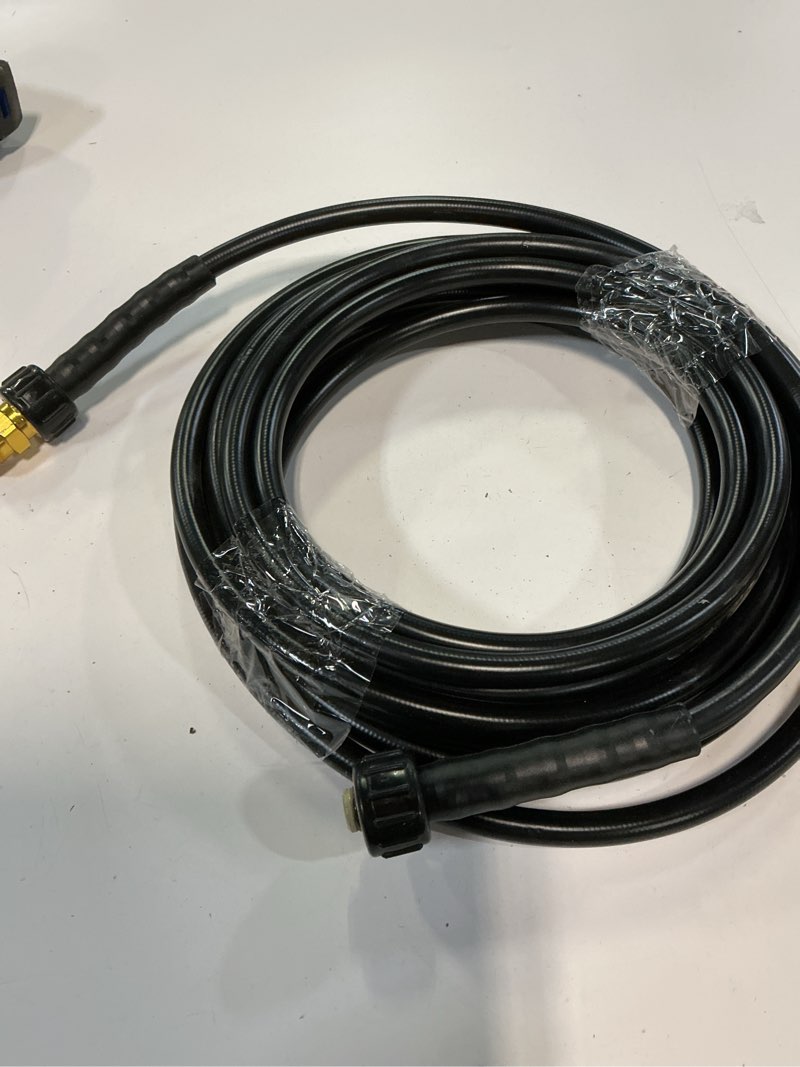 Condition photo showing Good Condition for surfacemaxx 1/4 in. d x 25 ft. l m22 replacement pressure washer hose 3200 psi