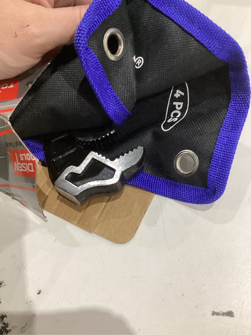 Condition photo showing Good Condition for DISEN Self Adjusting Pipe Wrench,6”, 8”, 10”, 12” Multifunctional Self Locking Wrench Set, Self Adjustable Wrench Plumbing Tools for Pipe Fittings and Nuts, Chromium Vanadium Steel 6/8/10/12 inches