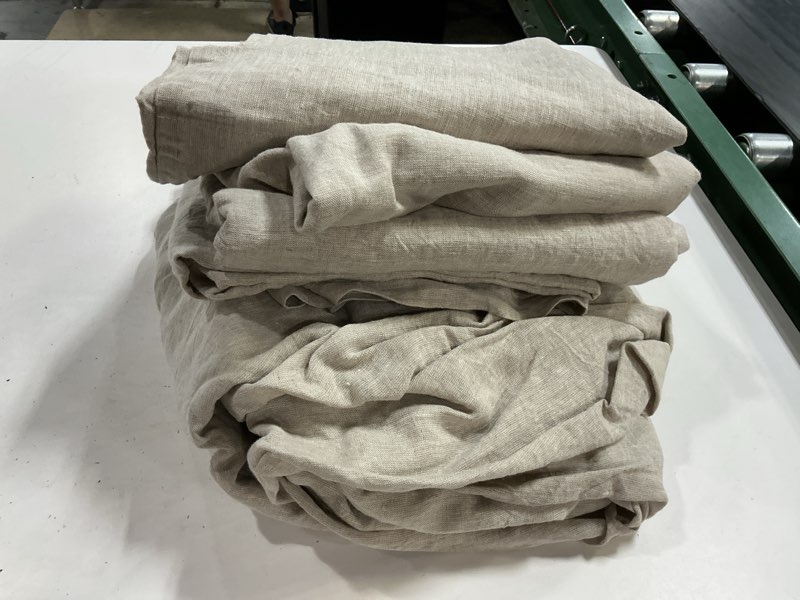 Condition photo showing As Is for quince european linen duvet cover set 3 queen/natural chambray