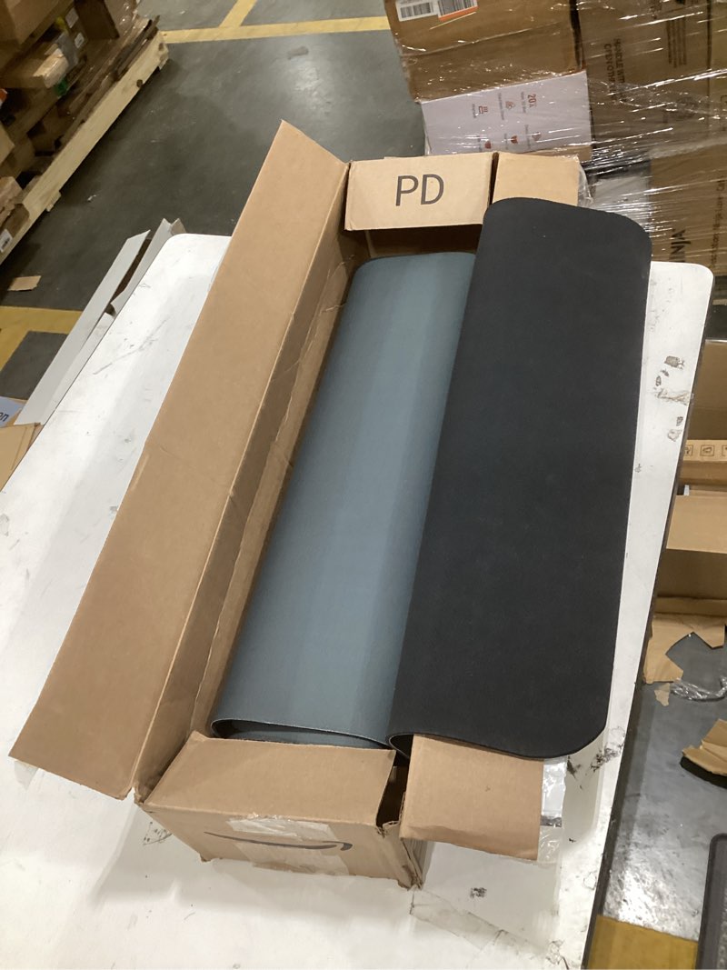 Condition photo showing Good Condition for Sycoodeal Chair Mat,36" x 48" Office Chair Mat for Hardwood and Tile Floor, Heavy Duty Floor Protector for Rolling Chairs,Non-Slip,Computer Mat for Home Office(Black) 36*48" Black