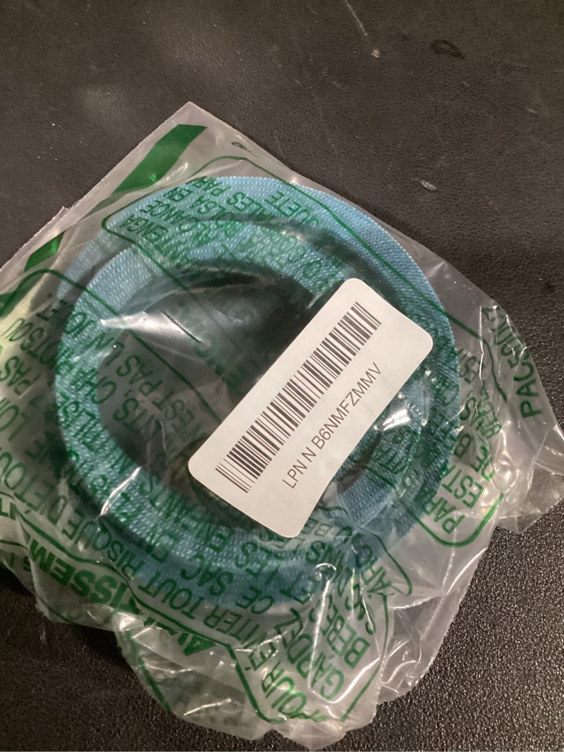 Condition photo showing Good Condition for exmark/toro 30" genuine oem pto belt part# 121-5765