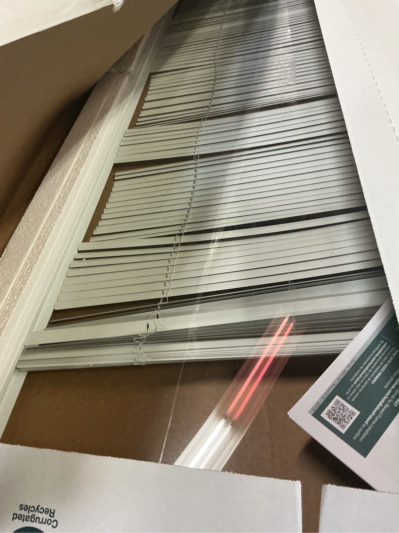 Condition photo showing Good Condition for 22-64 WHITE DOOR BLIND  33017729