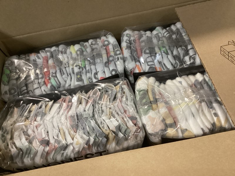 Condition photo showing New/Like New for The Honest Company Comfort Dry Disposable Diapers for Sensitive Skin, Hypoallergenic, Big Trucks + All The Letters, Super Club Box Size 5 (27 lbs), 84 Count Size 5 (84 Count) Big Trucks + All the Letters
