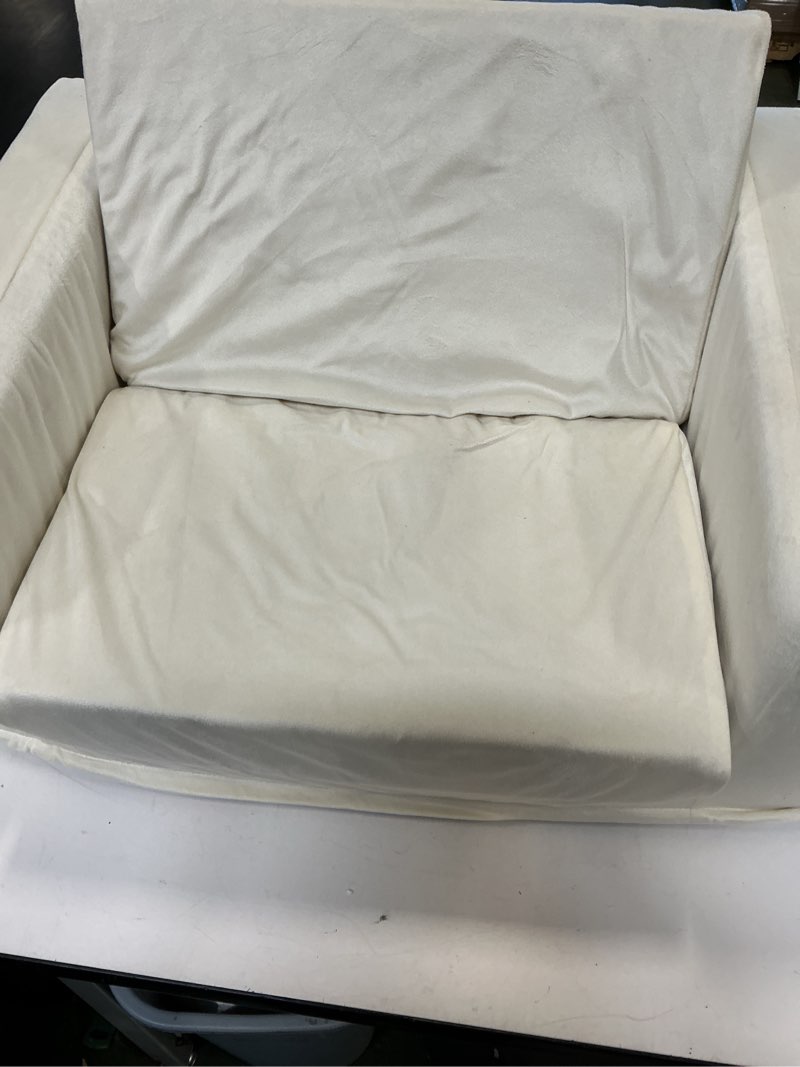 https://lotting-media.assets.bidfta.com/lotting_4e1821a2-adfe-4277-b506-01a8d2ecf16a