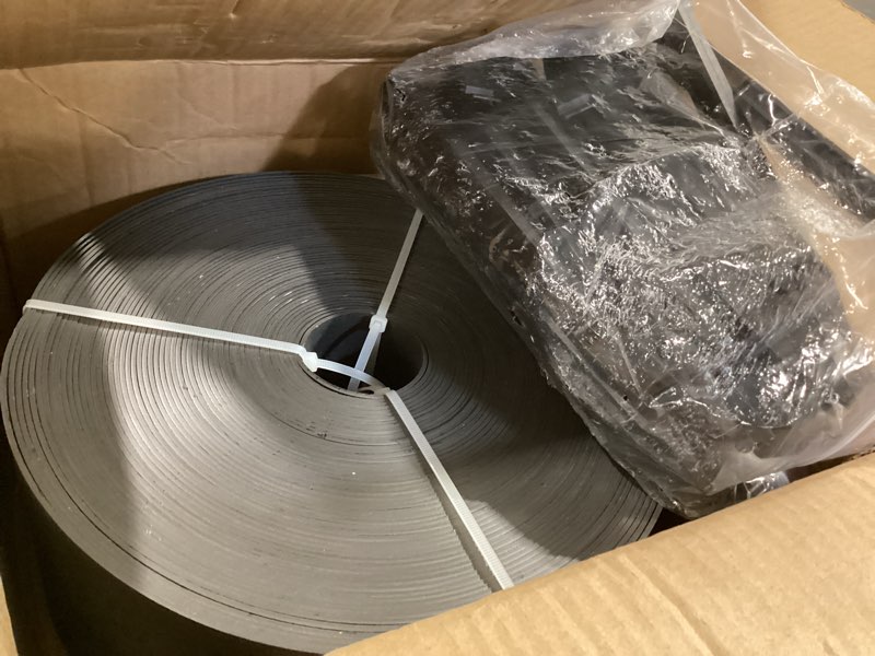 Condition photo showing Good Condition for a anleolife 100ft flexible plastic landscape edging coil, 5" black garden border for yard, flower beds & pathways, anti-uv, 30 stakes for easy install 100ft with 30pcs stakes