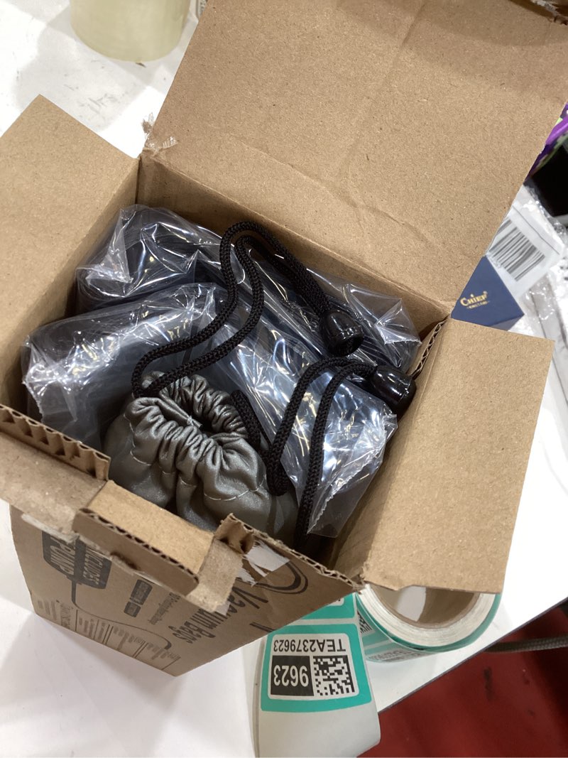 Condition photo showing Good Condition for Filament Vacuum Storage Kit with USB Pump, 20 Pack Light-Proof Vacuum Sealed Bags for 3D Filament, Spool Sealing for Keeping Dry and Clean (12.6 * 13.38 in) 20 Black Bags + Usb Pump