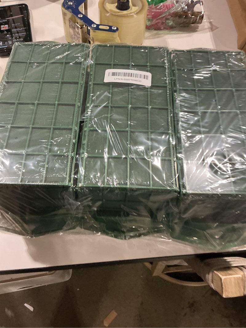 Condition photo showing Good Condition for floral foam cage, 6 pack foam cage blocks for fresh flower, green dry flower cage holders for artificial flower arrangement, wedding holiday, interior and garden decorations